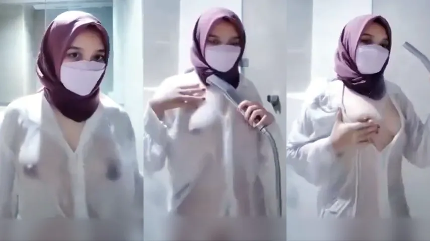 Bokep Indo Hijab Camilla Basah Basahan